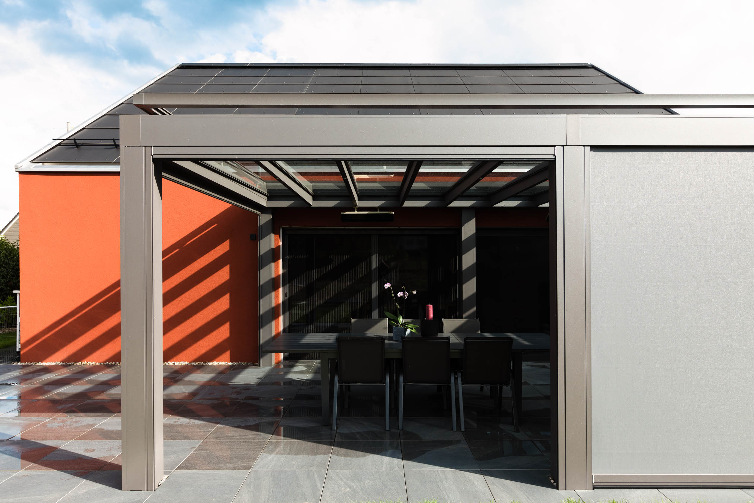 EMCA – Pergola à toiture vitrée