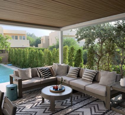 Pool house