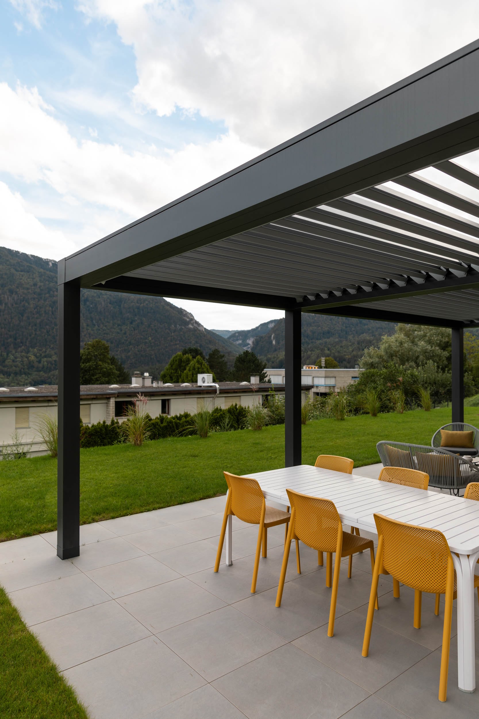 JOFA -Pergola bioclimatique