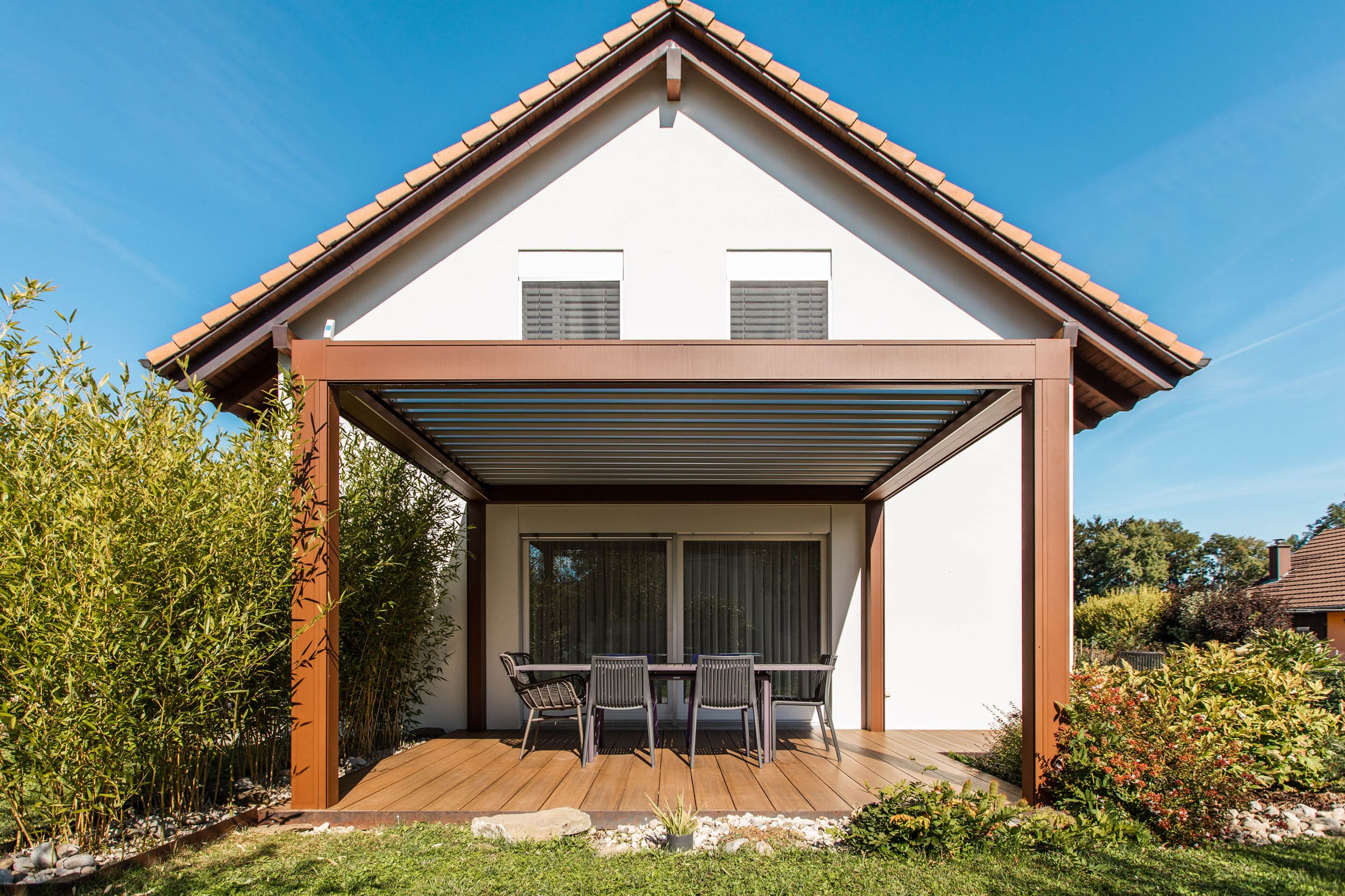 MORA – Pergola bioclimatique
